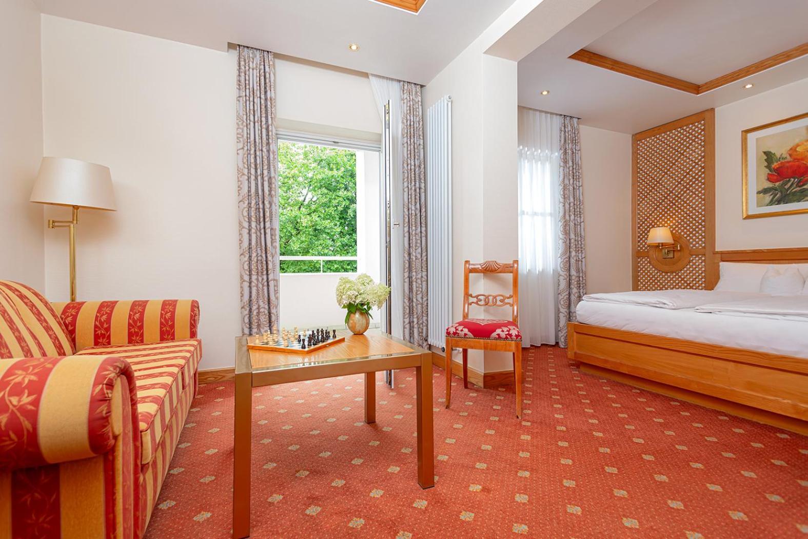Thermenhotel Quellenhof บาดฟึสซิง ภายนอก รูปภาพ