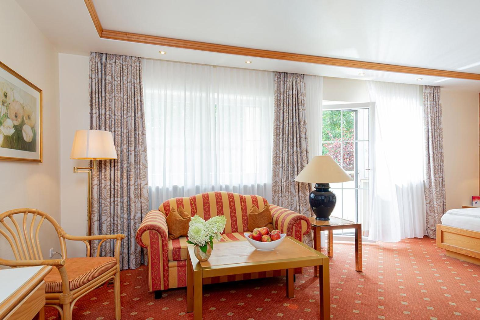 Thermenhotel Quellenhof บาดฟึสซิง ภายนอก รูปภาพ